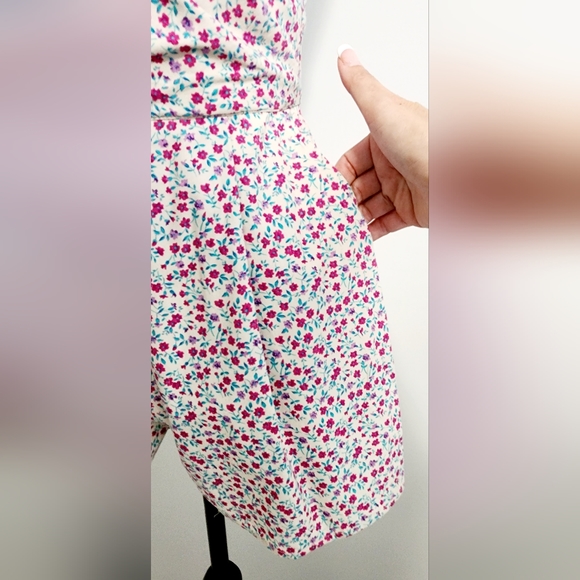 FOREVER NEW Vintage Women Playsuit Size 6 Pink Floral Sleeveless Zip Pockets - Picture 5 of 11